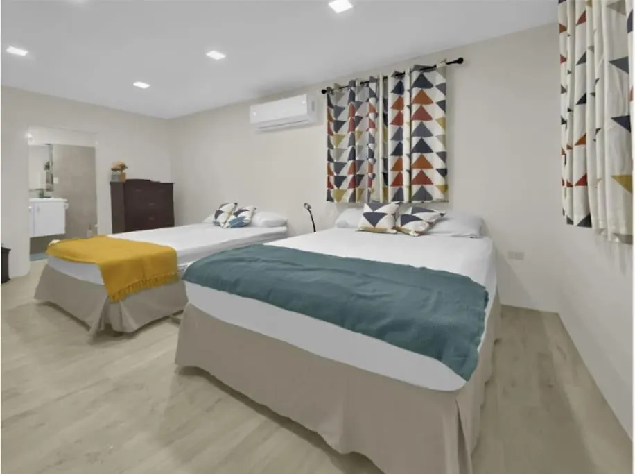 Private 3Br Tropical Paradise Near Oistins クライストチャーチ 別荘