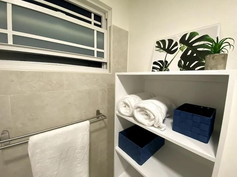 Semesterbostad Private 3Br Tropical Paradise Near Oistins Christ Church