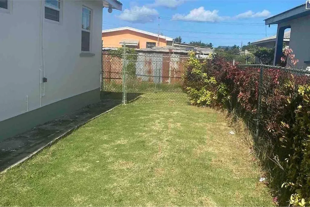 Semesterbostad Private 3Br Tropical Paradise Near Oistins Christ Church